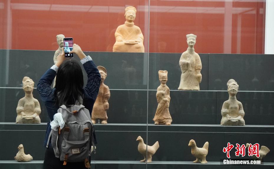 安倍与马克龙举行会谈 商议雷诺与日产合作关系