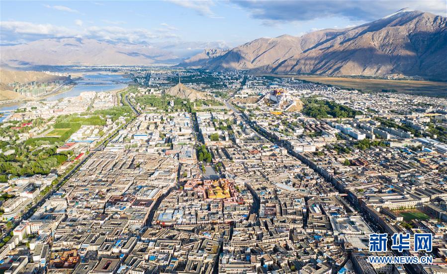 英国央行下调英国经济增长预期