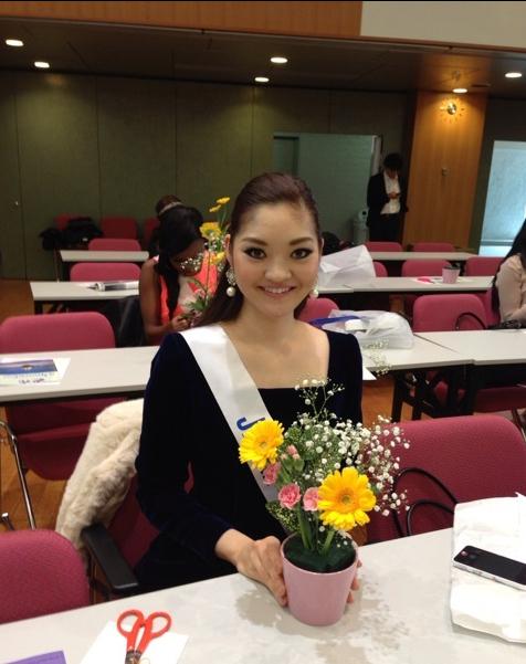 日本国际小姐丑哭观众 日本网友﹕都<em>是丑女</em>﹗