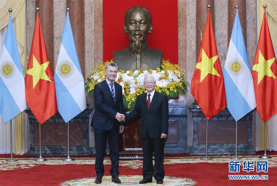 阿根廷总统访问越南