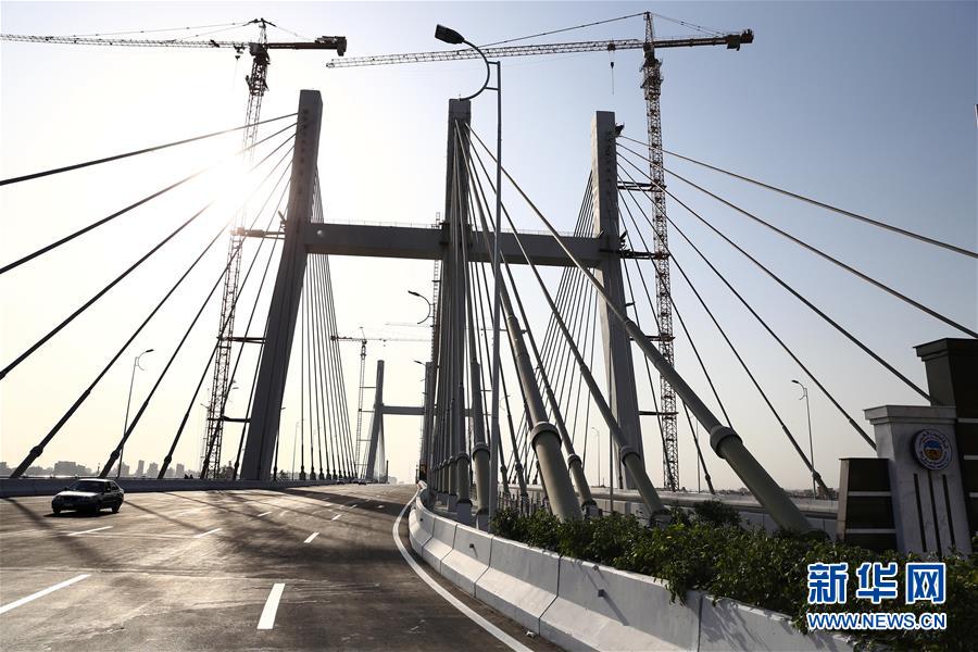 埃及落成世界最宽斜拉桥 创吉尼斯世界纪录