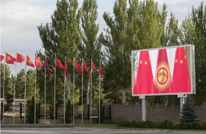 在比什凯克，“玛纳斯”见证习主席访吉时间