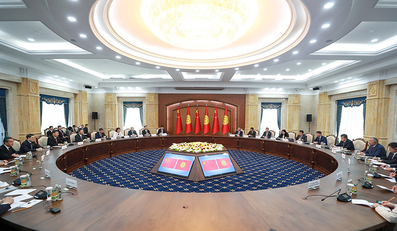 在比什凯克，“玛纳斯”见证习主席访吉时间