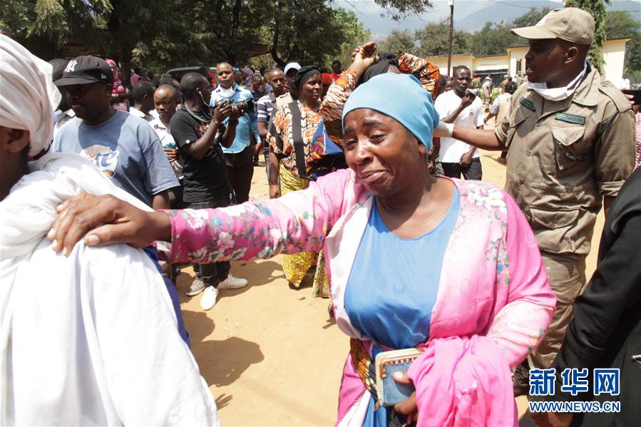 坦桑尼亚总统宣布为油罐车爆炸遇难者哀悼3天