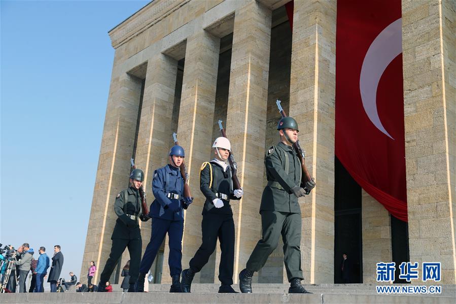 土耳其庆祝共和国成立96周年