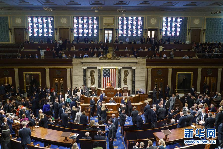美国会众议院通过针对特朗普的弹劾调查程序决议案
