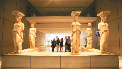 习近平主席参观雅典卫城博物馆特写——倾听历史的诉说