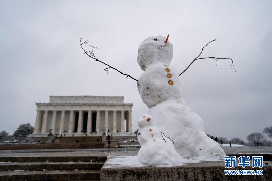 华盛顿迎来大雪