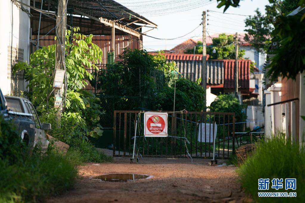 老挝首都万象因新冠疫情继续“封城”