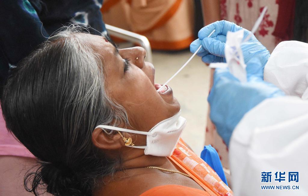 印度累计新冠确诊病例超3000万 第三波疫情或将来临