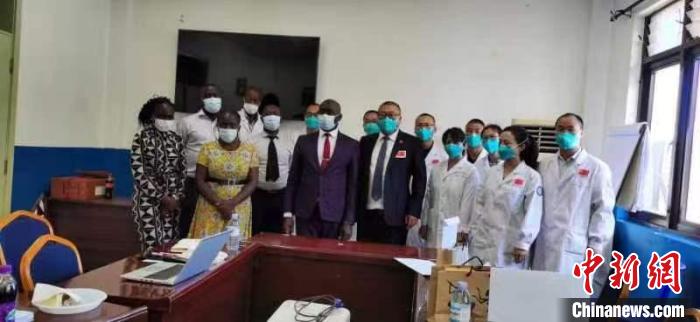 中国（云南）第21批援助乌干达医疗队完成任务分批归国