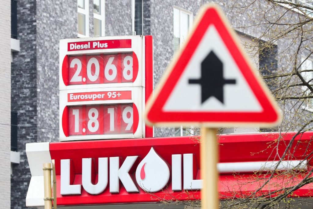 欧盟欲停购俄罗斯石油 难指望中东补缺