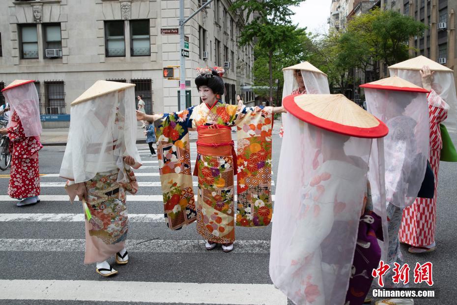 纽约举行日本日游行