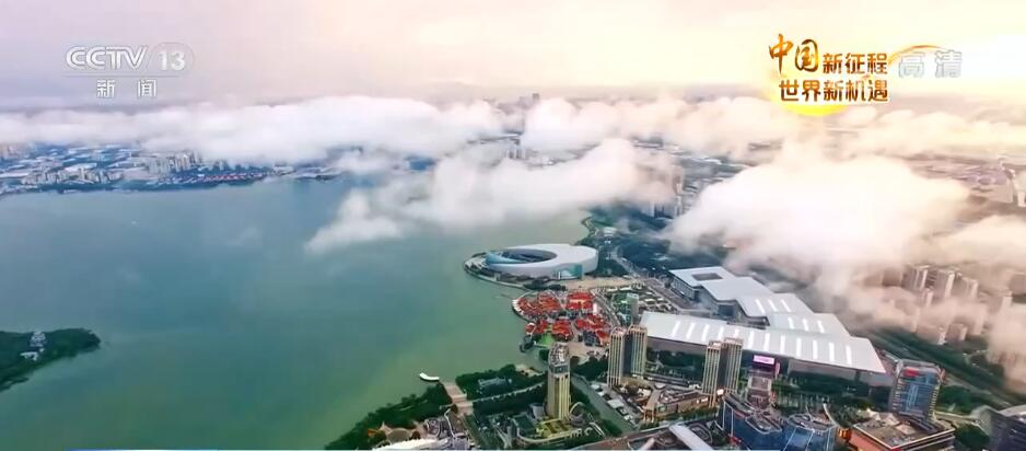 中国新征程 世界新机遇 | 亚当·福斯特：中国的未来充满希望