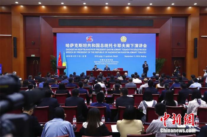 东西问丨铁木尔·沙伊梅尔格诺夫：哈中交往30年，为国之交带来哪些启示？
