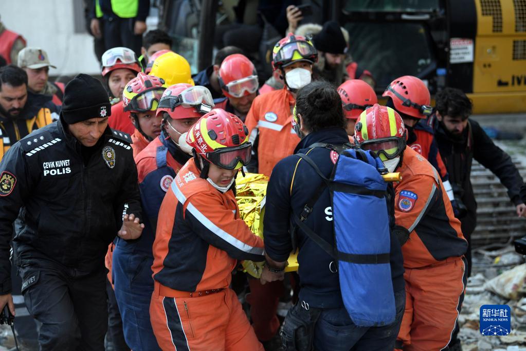 中国救援队再次成功营救一名幸存者
