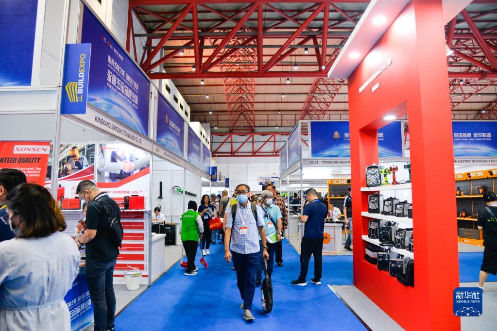 第三届中国（印尼）贸易博览会在雅加达开幕