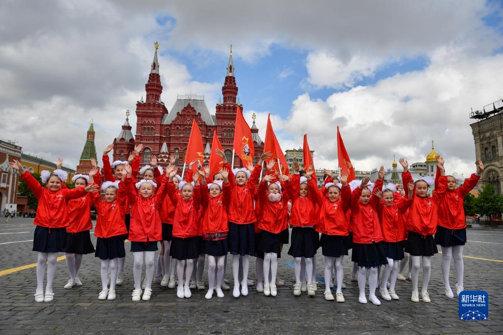莫斯科：入队仪式