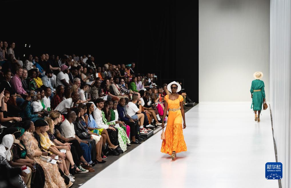 南非时装周开幕