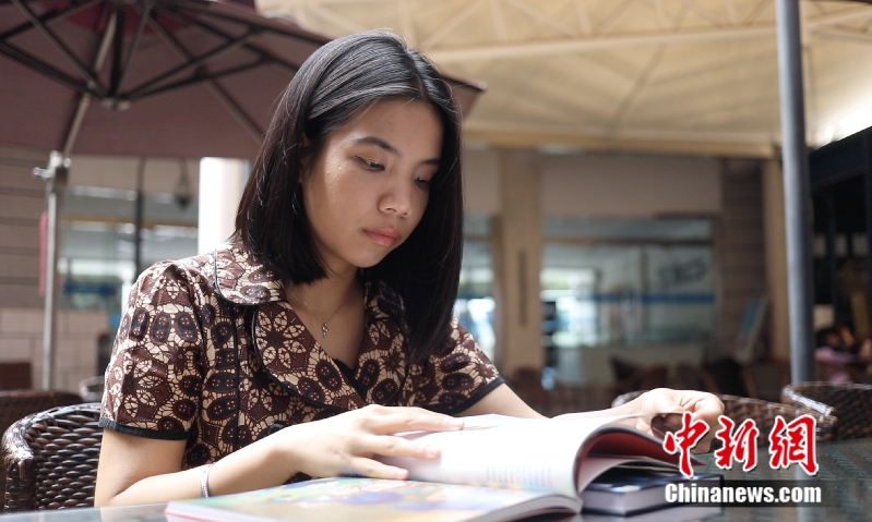 印度尼西亚留学生王秀玲：家乡率先拥有雅万高铁让我感觉挺自豪
