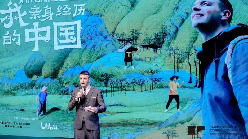 “中外合拍”，为何更能讲好中国故事？