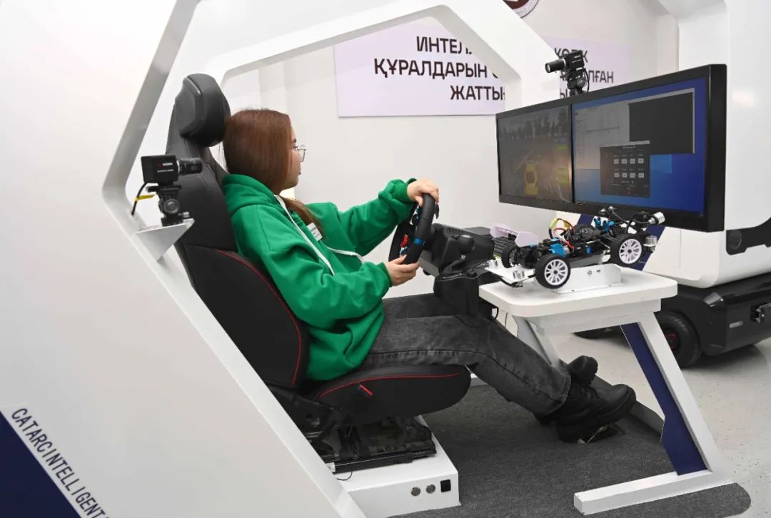 这国总统为这事致谢天津职业教育!