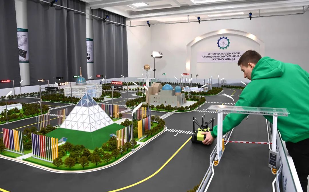 这国总统为这事致谢天津职业教育!