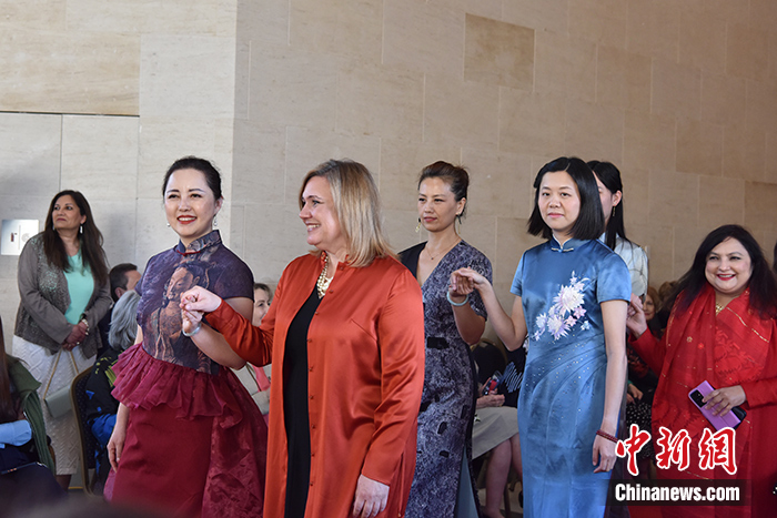 中国驻美使馆举办“中国时尚与艺术体验”活动