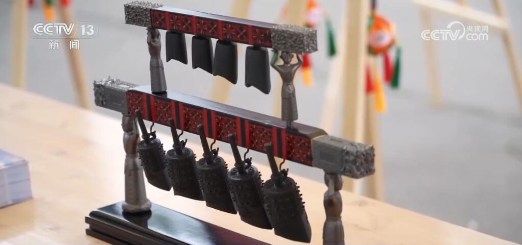 中国文化“走”出去 多国选手齐聚龙舟赛 共同庆祝端午佳节