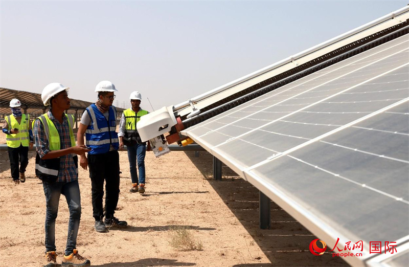 “打造沙中新能源合作的标杆”