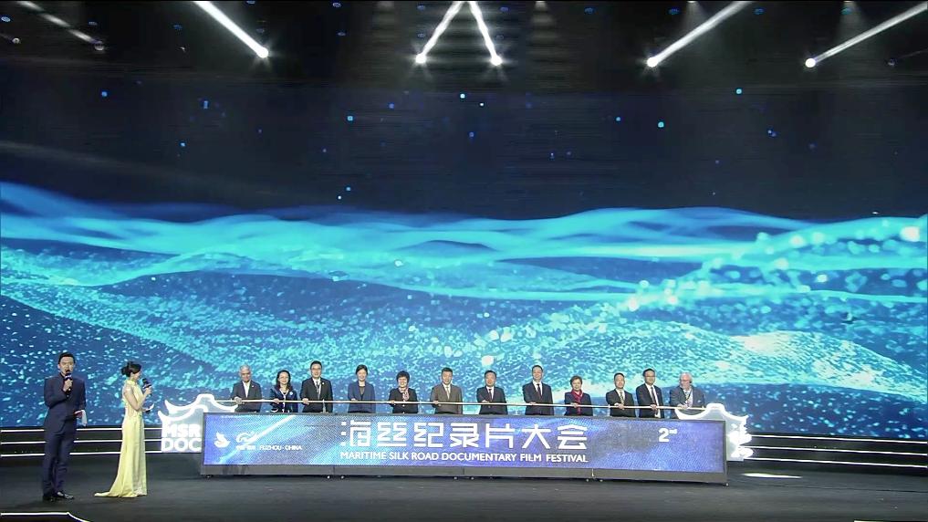“出国”是在全球视听市场中以更快的速度将中