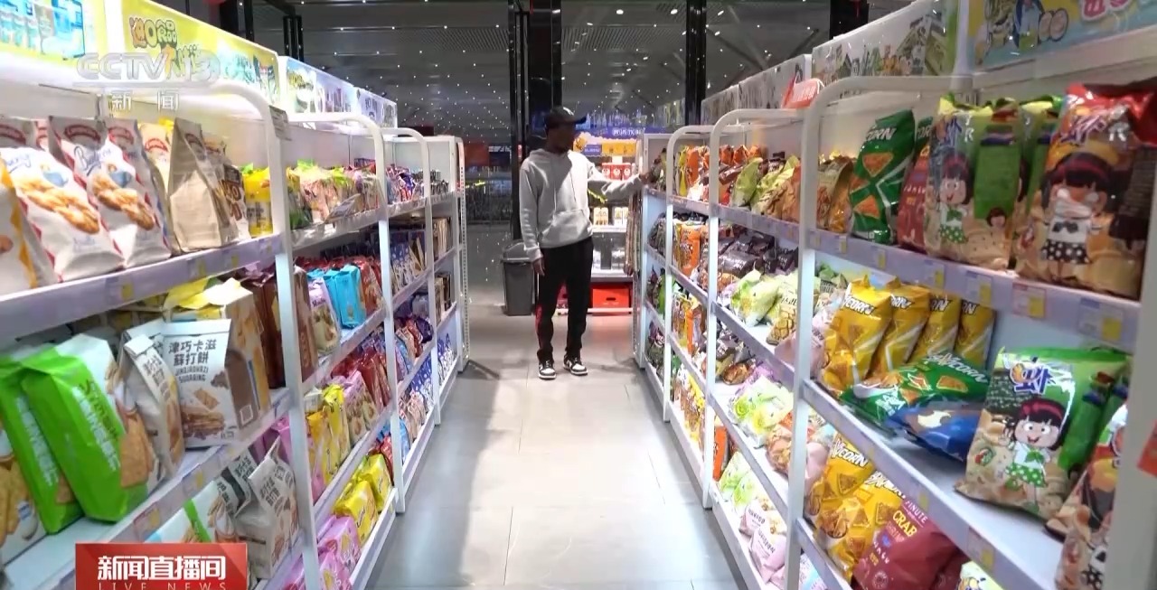 入境旅游订单激增 老外博主：中国很棒，来玩！