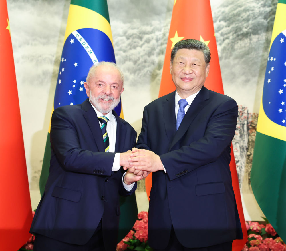新华图讯丨习近平同巴西总统卢拉会谈
