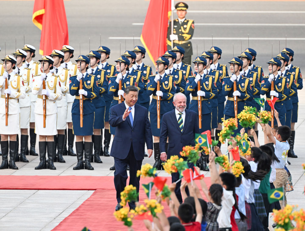 新华图讯丨习近平同巴西总统卢拉会谈