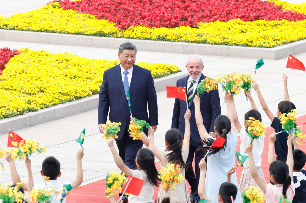 新华图讯丨习近平同巴西总统卢拉会谈