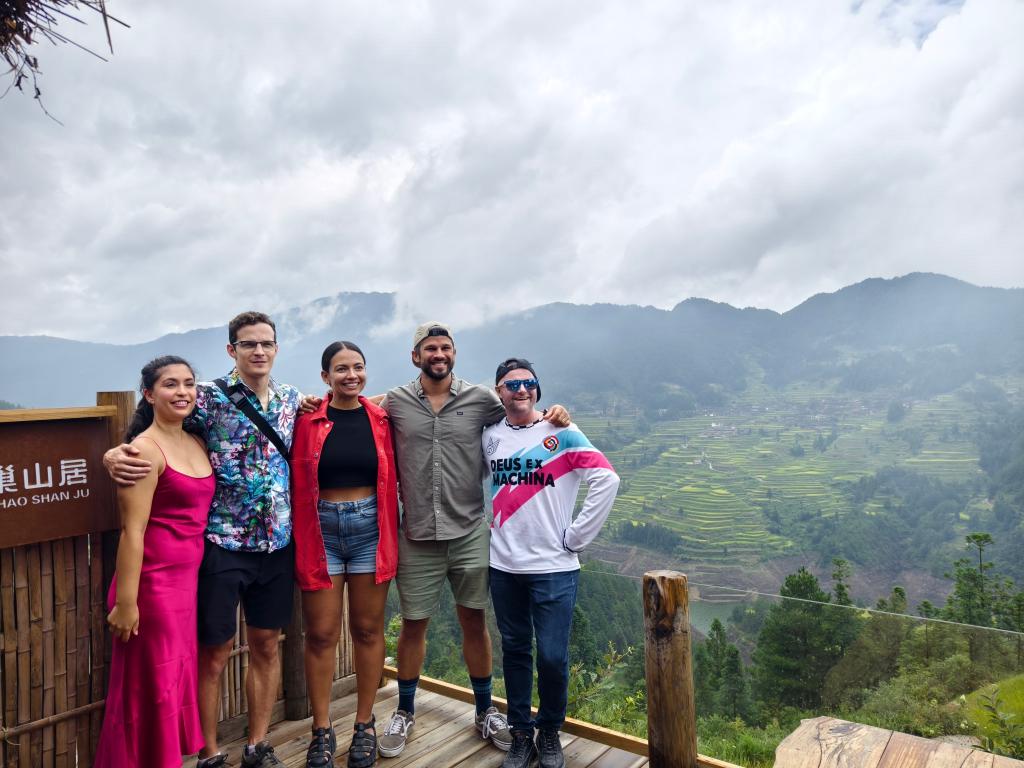 越来越多境外游客选择小众旅游地深度探索中国