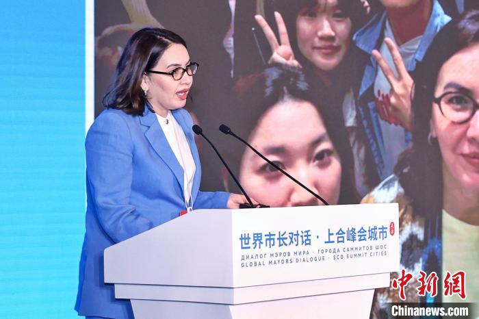 乌兹别克斯坦姑娘“吉莉” 以教育为桨载上合之舟架起中乌友谊