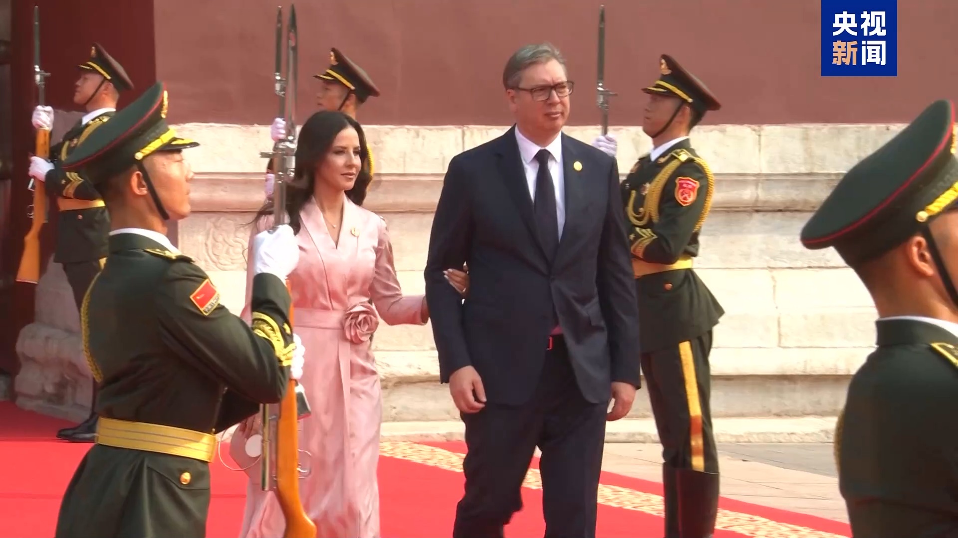 多国领导人称赞九三阅兵：非凡盛会彰显中国担当