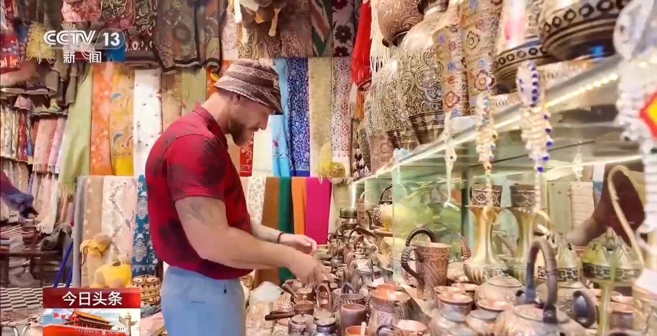 “时间根本不够” 外国游客在中国开启“多城漫游”模式