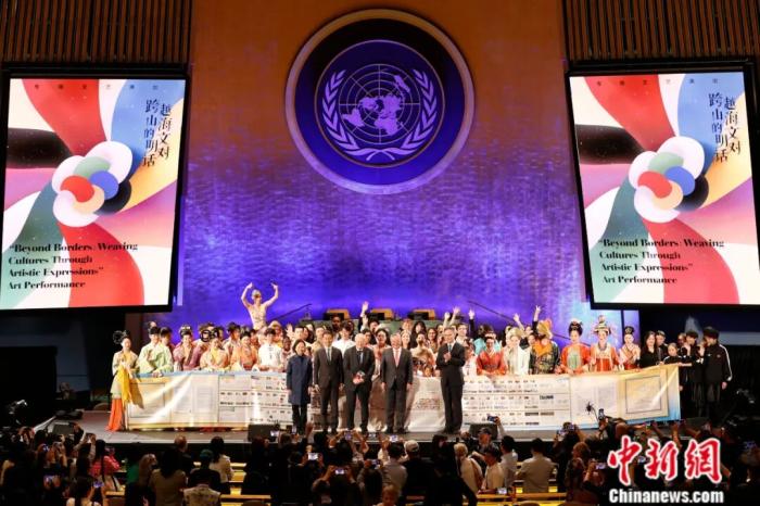 东西问·中国学丨马丁·雅克：全球治理倡议的现实意义为何？