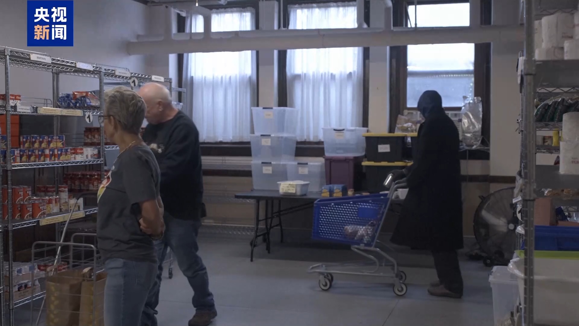 美政府“停摆”致多个资助项目暂停 美民众受严重冲击