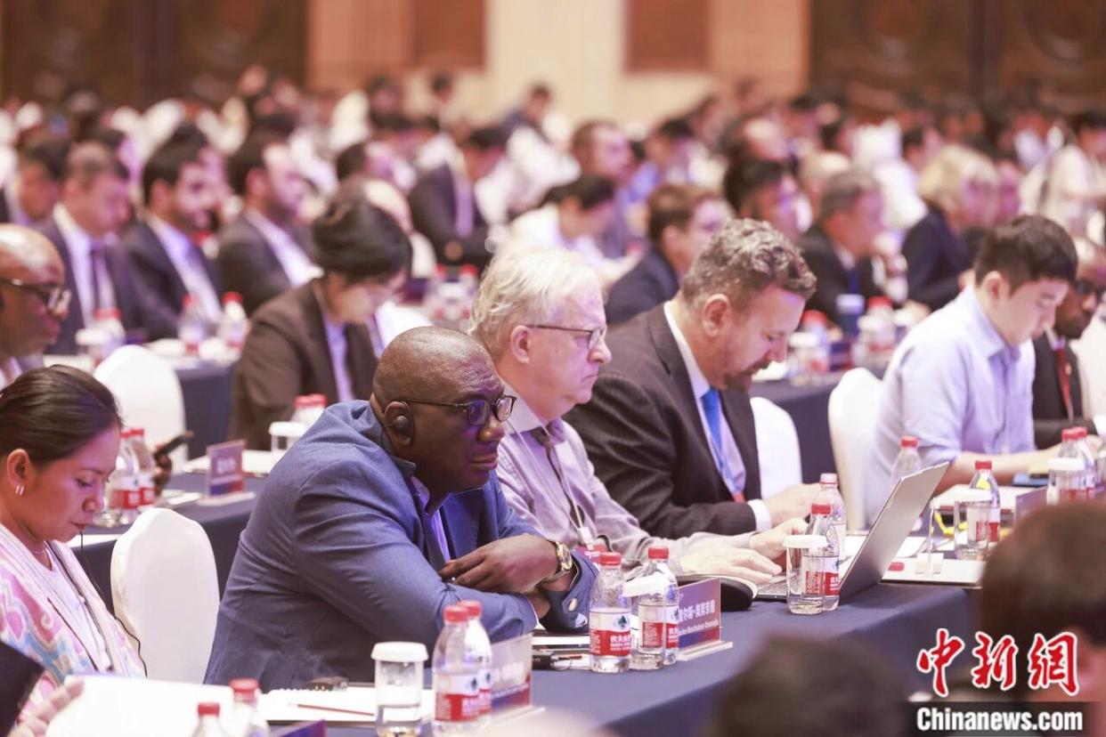 东西问｜戈尔·赛格桑：我对中国研究的主要建议是尽快去中国