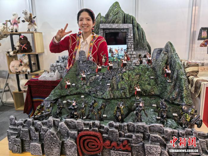 (第八届进博会)进博会上的小展商们:以进博为舞台触及世界