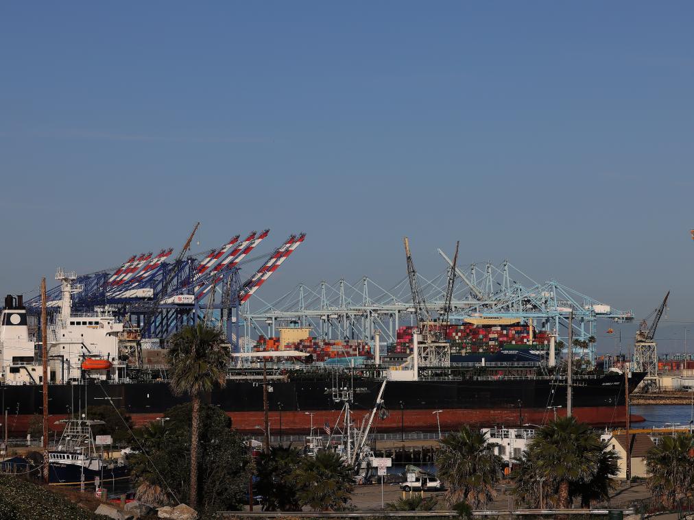 特稿｜希望圣诞节不要“被偷走”——美国商户期待中国商品进口回正轨