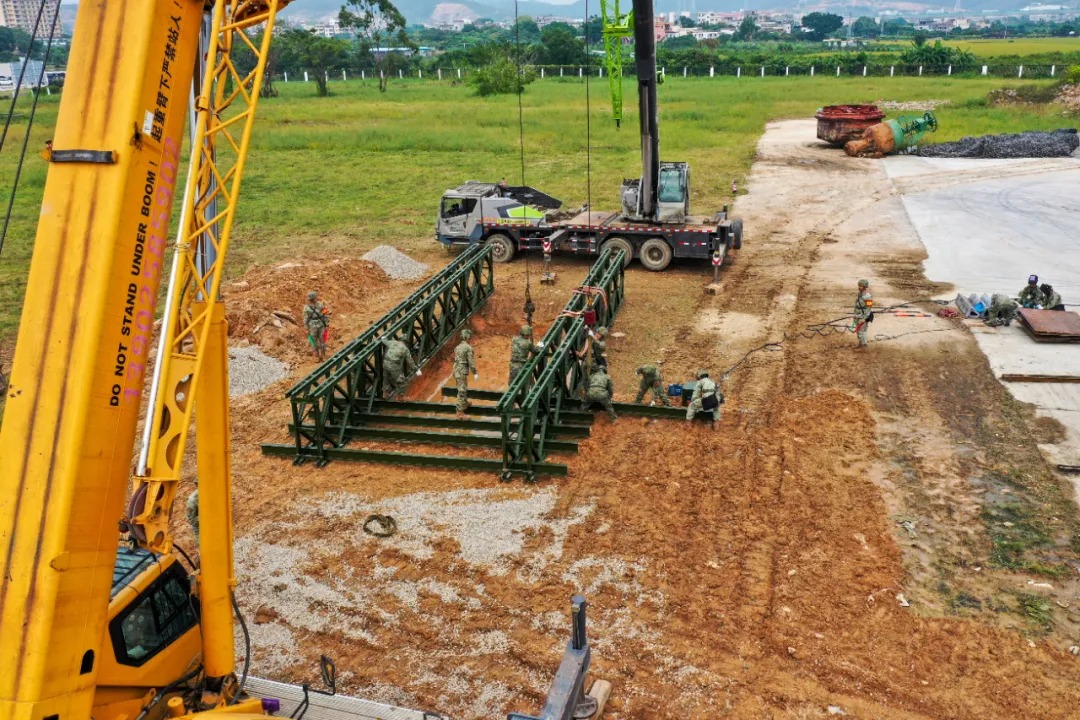 舰艇编队“遭袭”!直击后装综合保障演练现场 图片