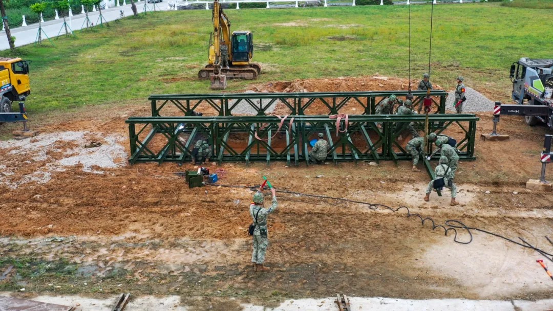 舰艇编队“遭袭”!直击后装综合保障演练现场 图片