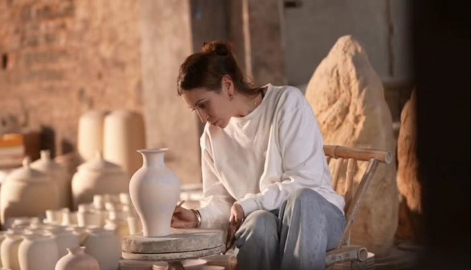 遇见中国丨将十年光阴融入景德镇的法国艺术家:文化共鸣间 他乡亦所爱