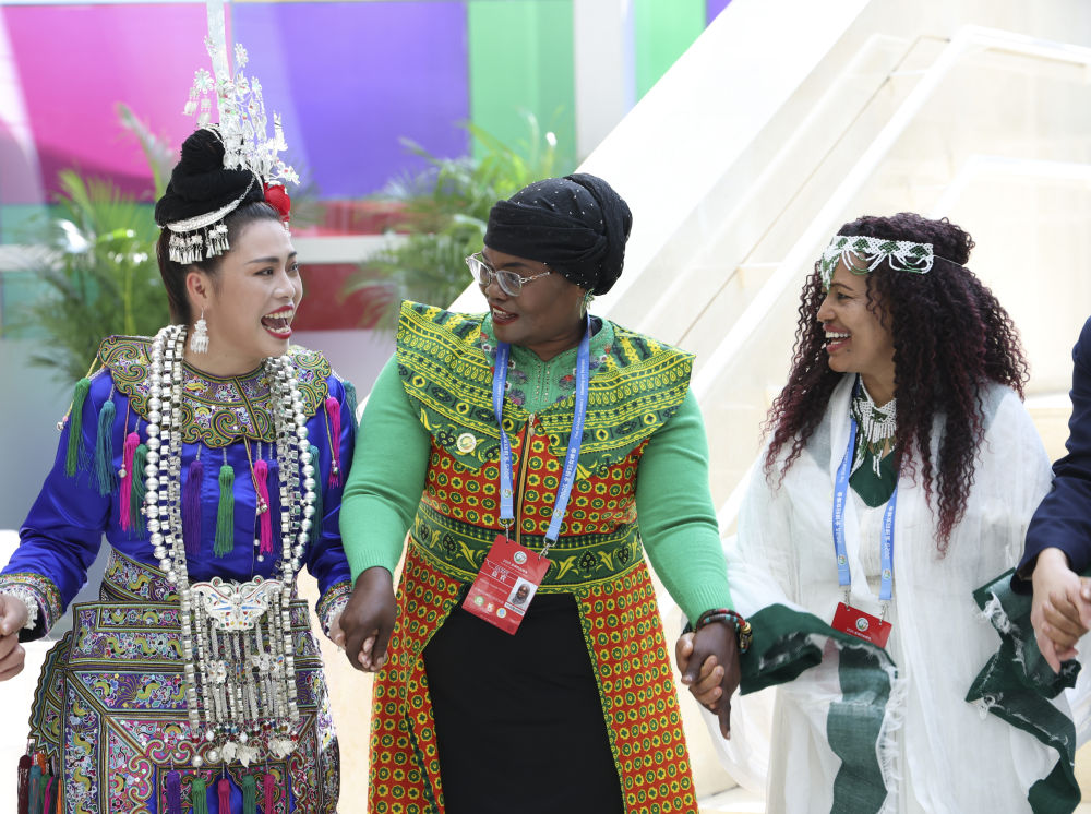 年终特稿｜世界舞台上的中国定力、魄力与担当