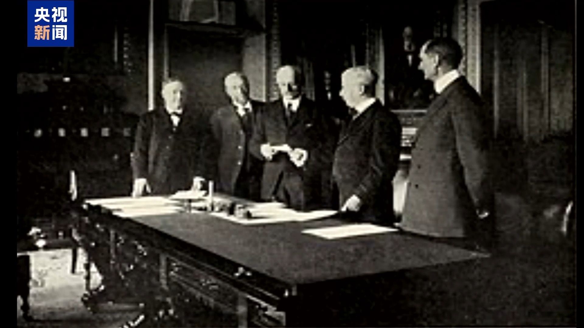 不动武不加税不付钱 美“夺岛”言论背后谎言重重