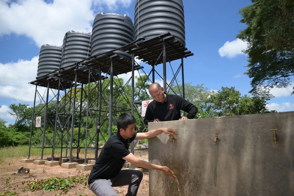 在津巴布韦，有一个中津农业合作示范村